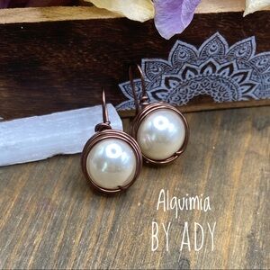 Brass chunky pearl drops earrings